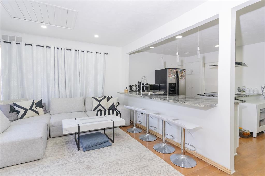 1620 W Northgate Drive