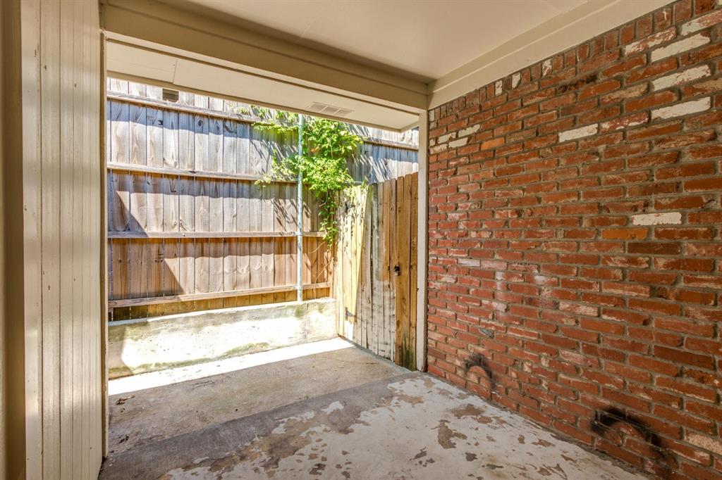 Rolston Court - Residential Lease