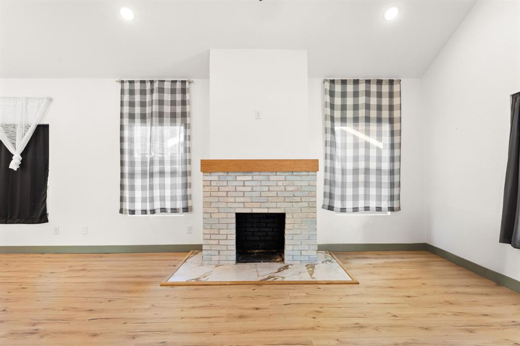 South Hemphill Heights Add - Residential Lease