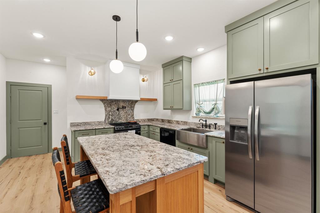 South Hemphill Heights Add - Residential Lease