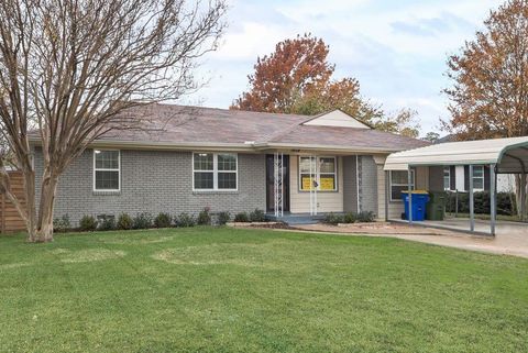 A home in Seagoville