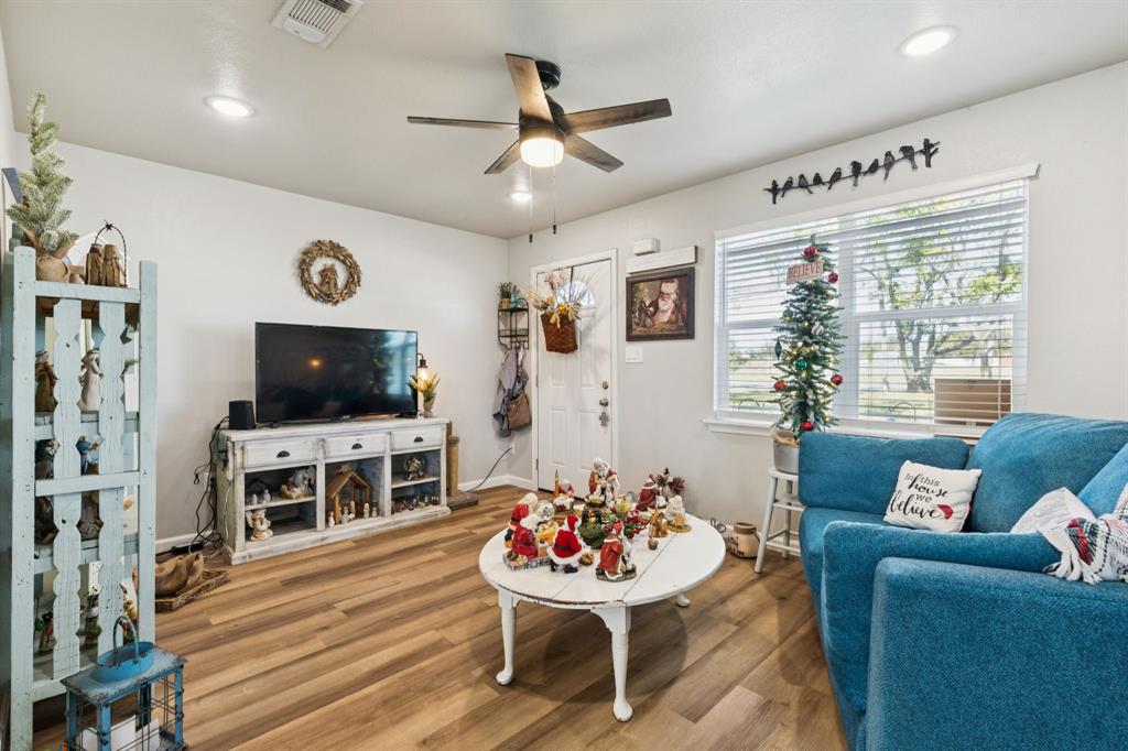 R & R Little Estates - Residential