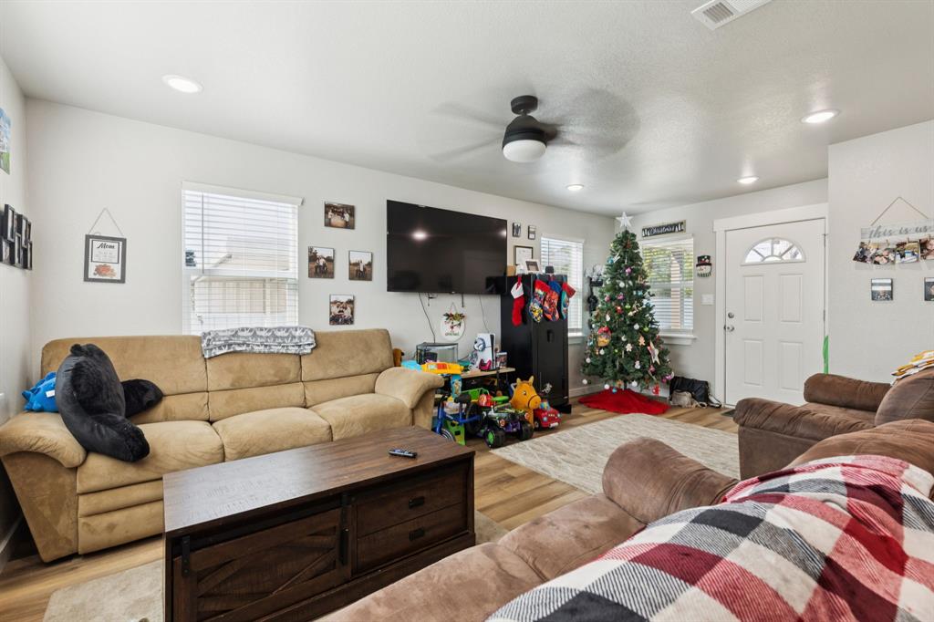 R & R Little Estates - Residential
