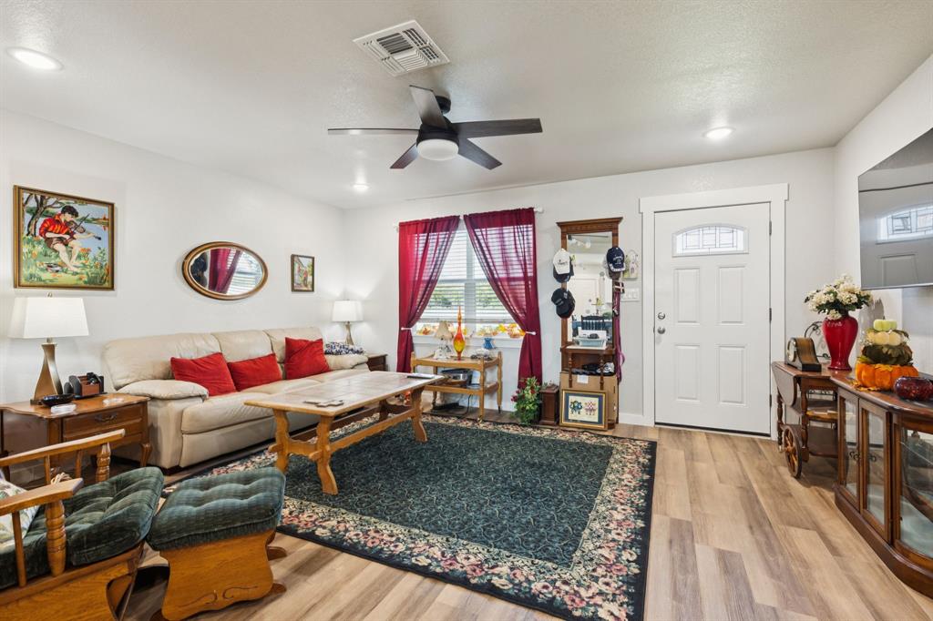 R & R Little Estates - Residential
