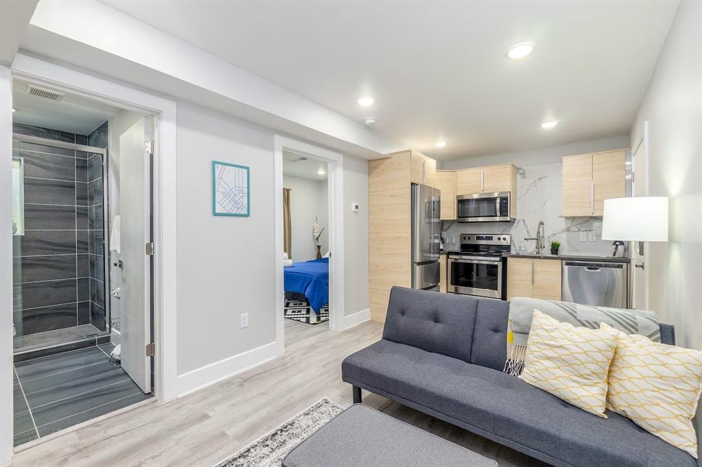 College Hill - Residential Income