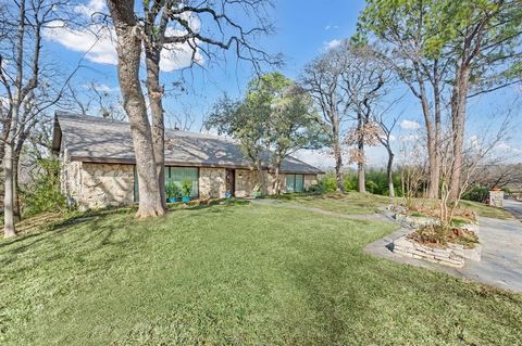 1021 Edgecliff Drive Bedford TX 76022