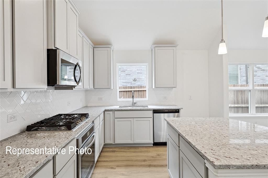 1313 Staffords Point Lane
