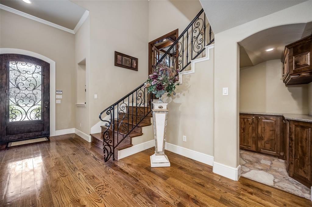 1313 Vanderbilt Drive