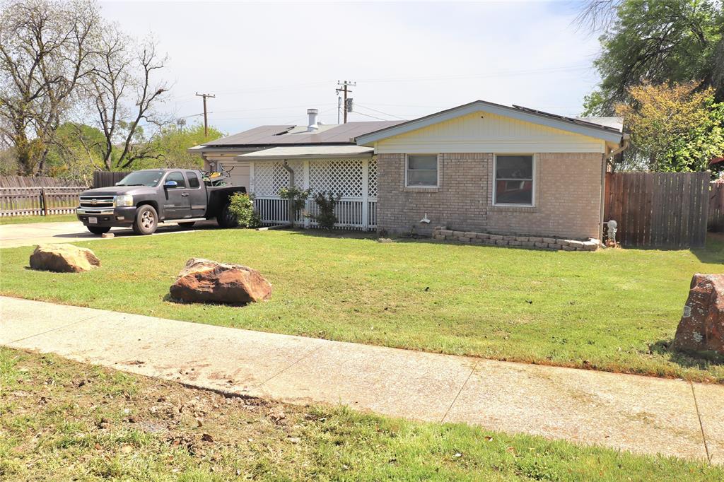 View Arlington, TX 76010 house