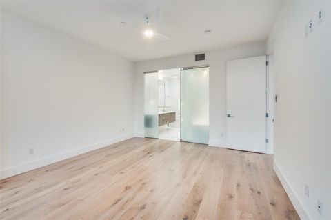 Tiny photo for 3130 N Harwood Street #2606, Dallas, TX 75201 (MLS # 21193354)
