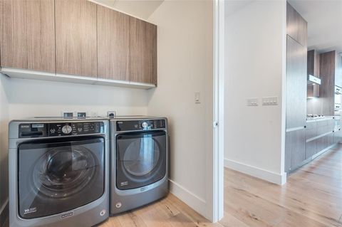 Tiny photo for 3130 N Harwood Street #2606, Dallas, TX 75201 (MLS # 21193354)