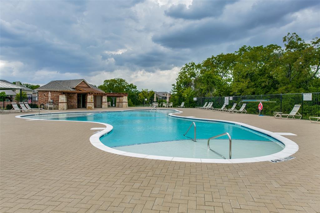 PRESTWYCK - Residential