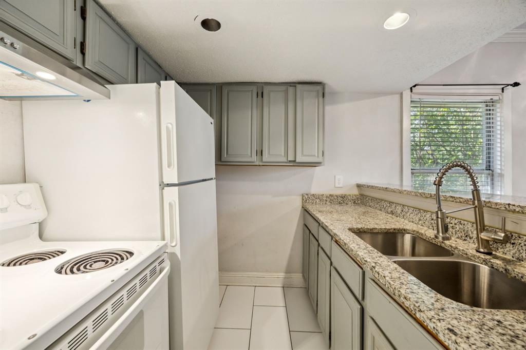 Russell Realty Co - Residential Income