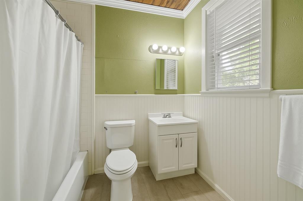 Russell Realty Co - Residential Income