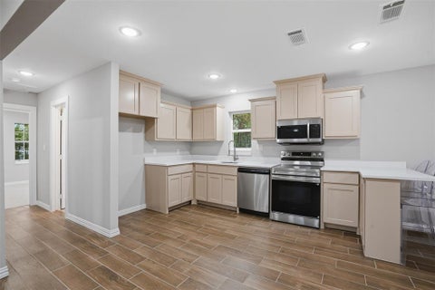 Photo of 4017 Pickett Street, Greenville, TX 75401 (MLS # 21399594)