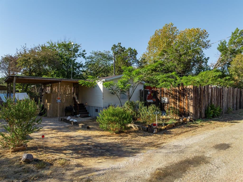 116 County Road 1424