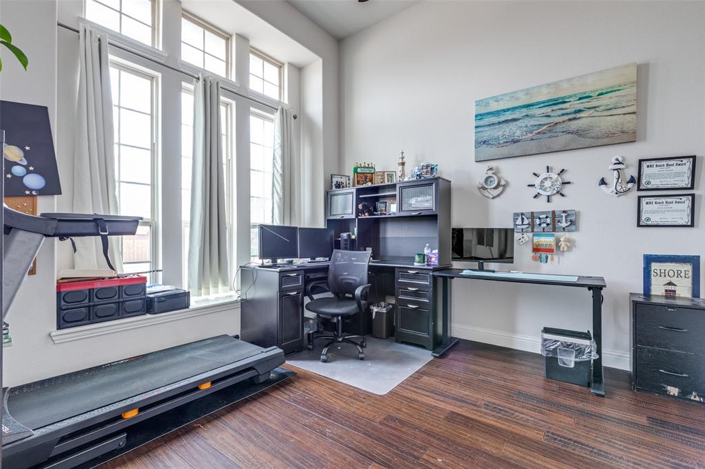 1513 Paley Park Drive