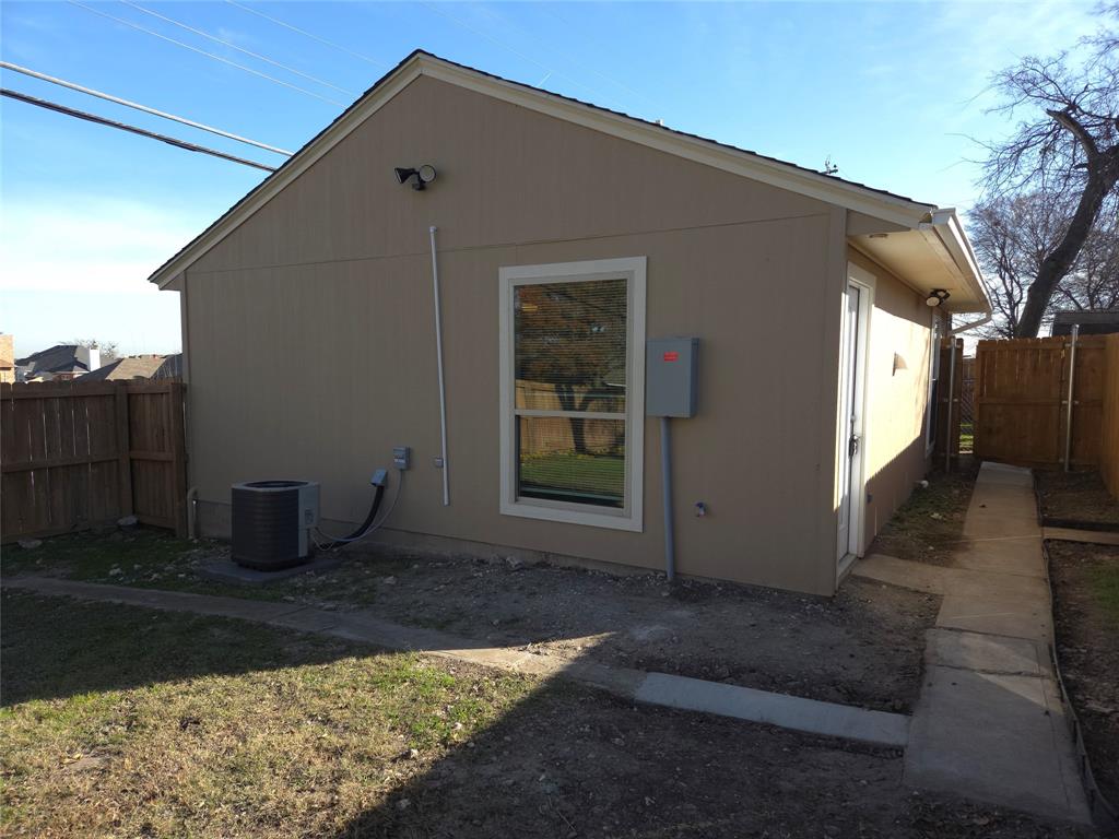 Highland Oaks 02 01 Inst - Residential Lease