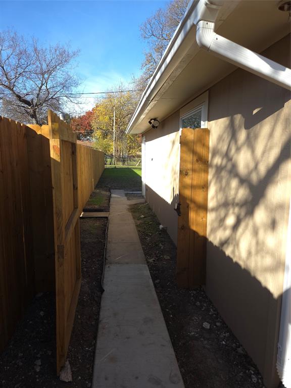 Highland Oaks 02 01 Inst - Residential Lease