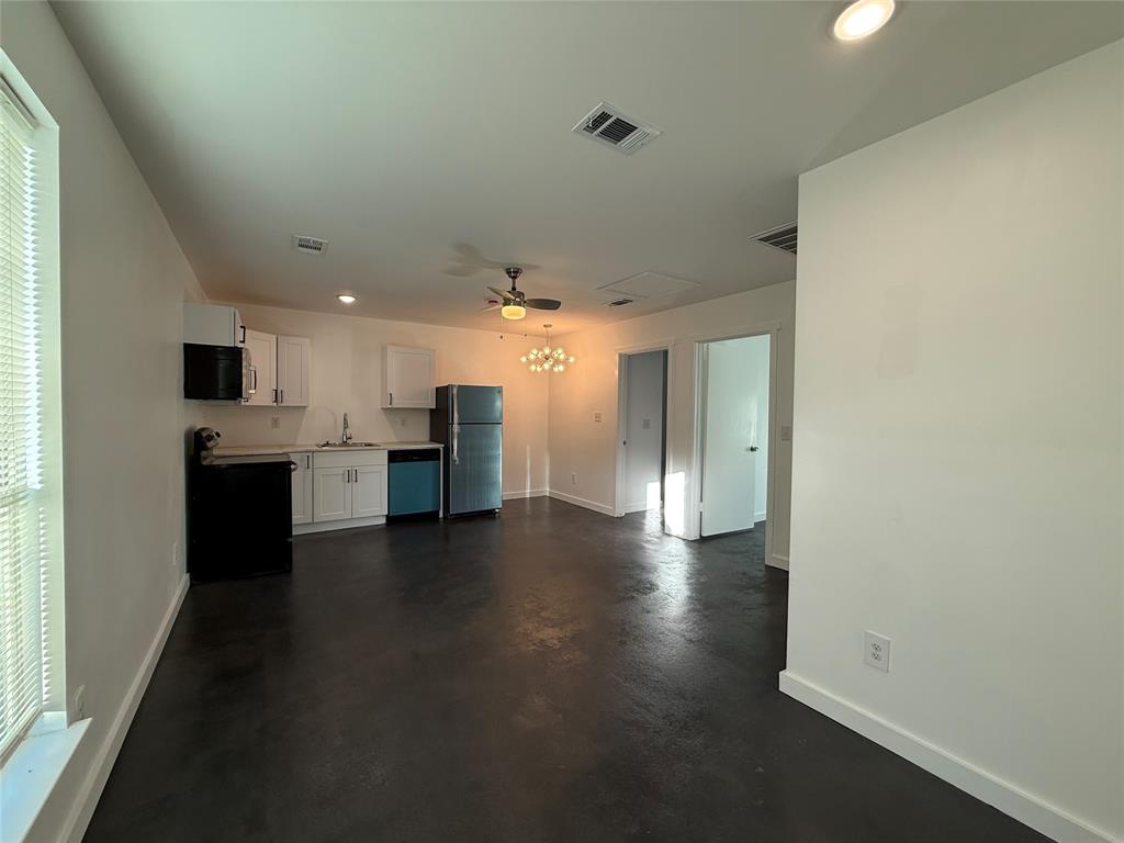 Highland Oaks 02 01 Inst - Residential Lease