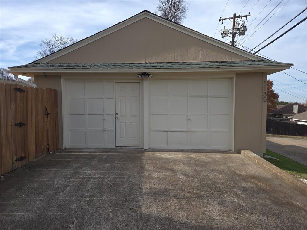 Highland Oaks 02 01 Inst - Residential Lease