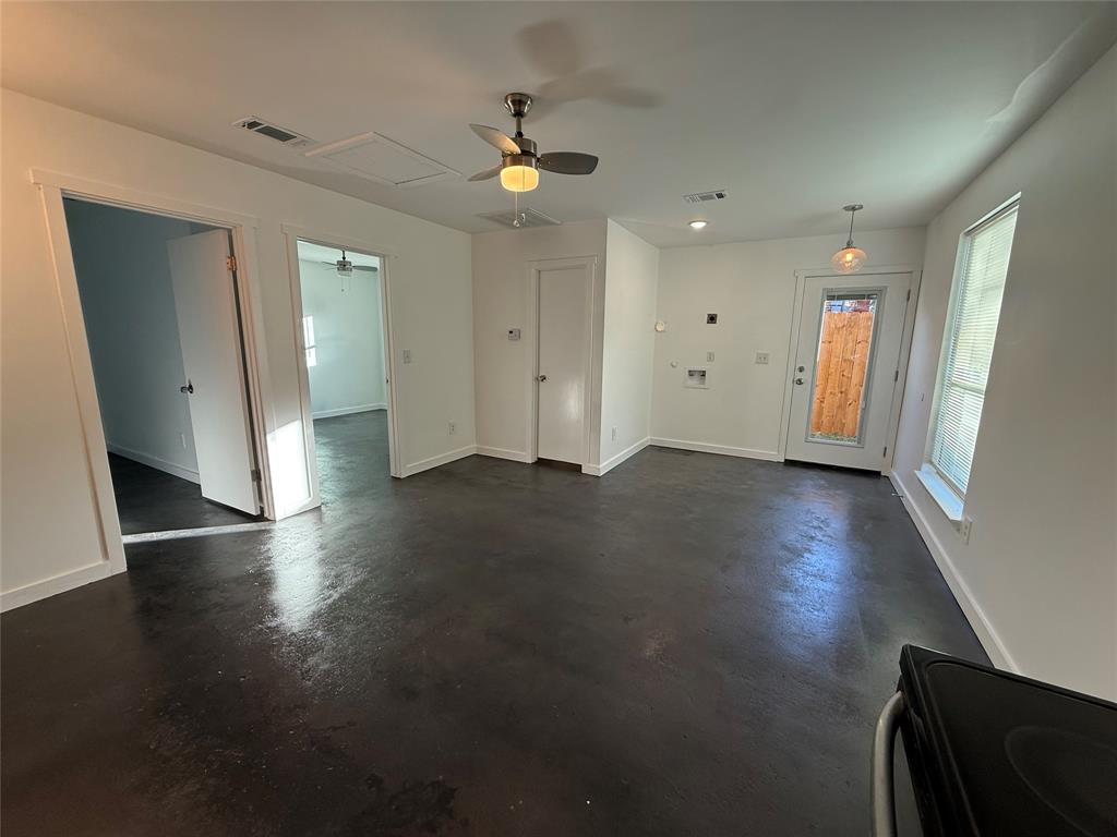 Highland Oaks 02 01 Inst - Residential Lease