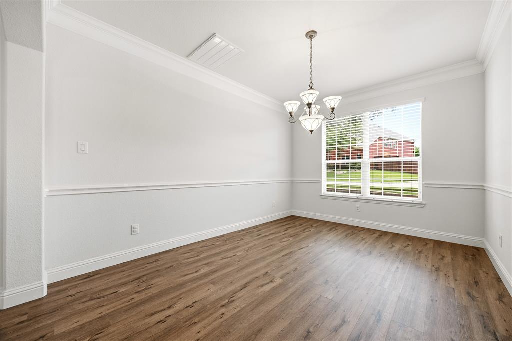 9024 Fox Hollow Trail