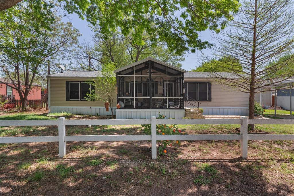 5425 Lake View Drive