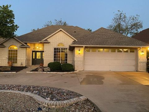 A home in Granbury