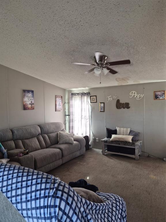 7241 S Interstate 45 Service Road