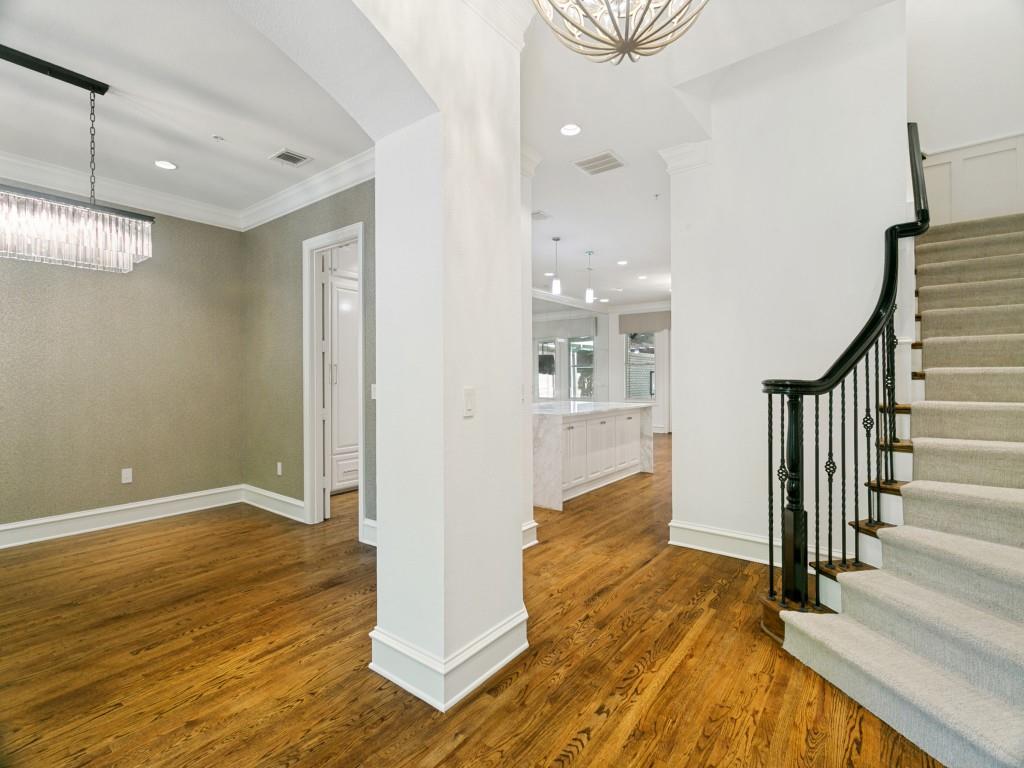 1579 Main Street