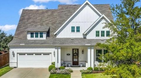 1709 Roundtree Circle E Fort Worth TX 76008