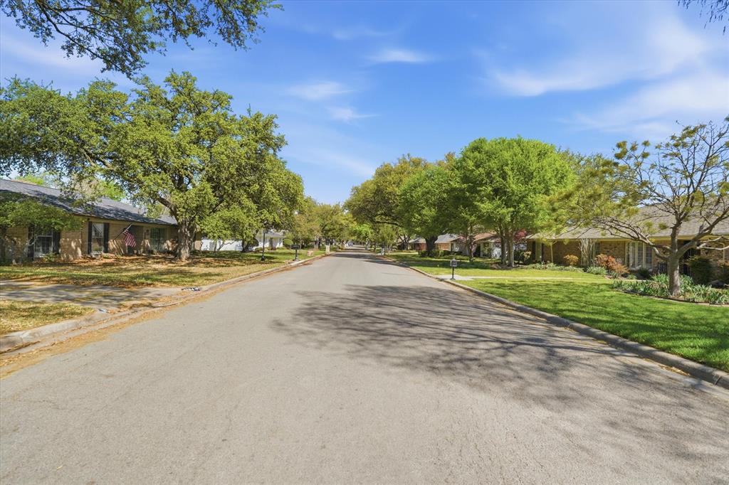 Ridglea Country Club Estate - Residential