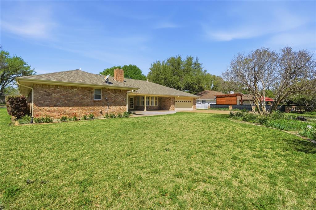 Ridglea Country Club Estate - Residential