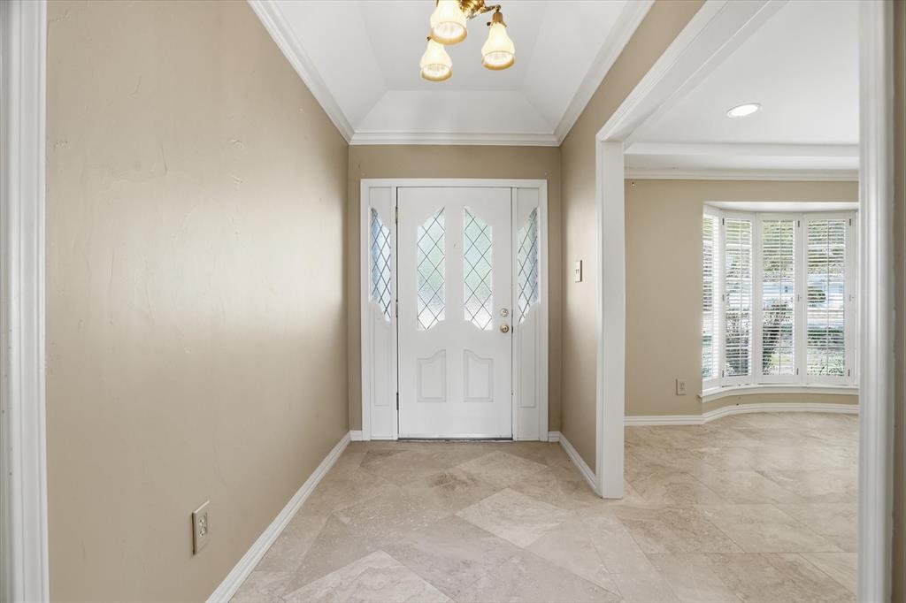 Ridglea Country Club Estate - Residential