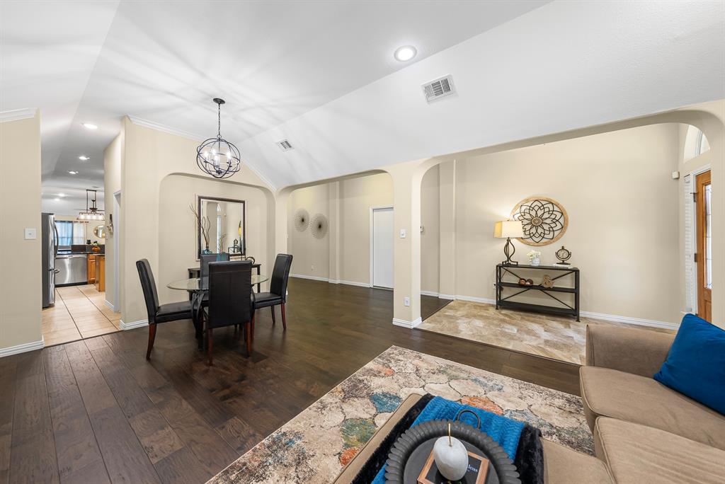 4353 Mountain Crest Drive