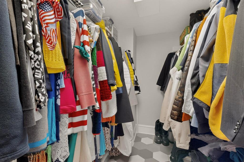 Prestonwood Country Club Condos - Residential