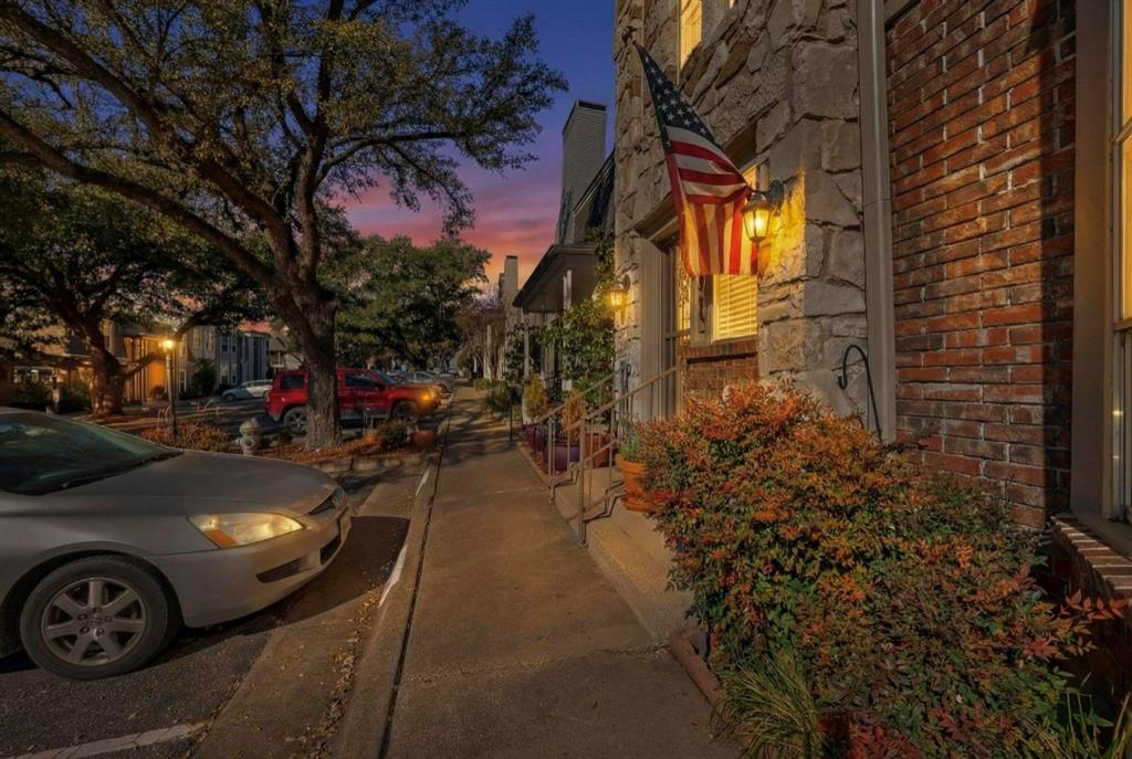 Prestonwood Country Club Condos - Residential