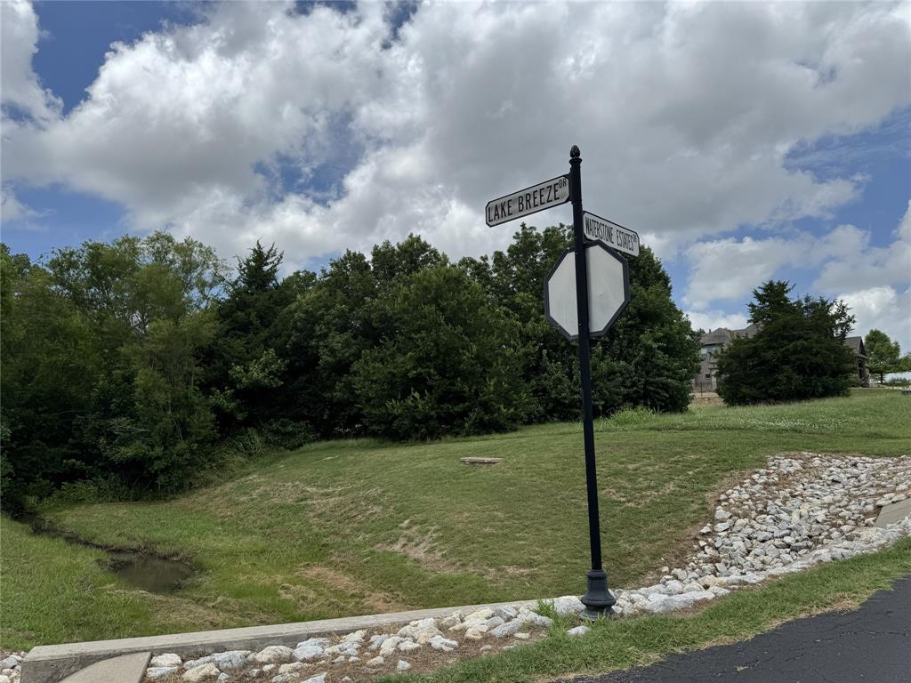 WATERSTONE ESTATES SECTION I - Land