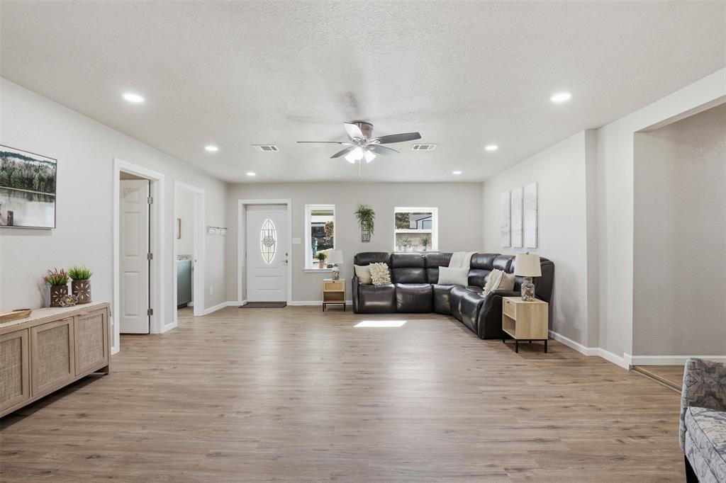 Sky Harbour Sec 4 - Residential