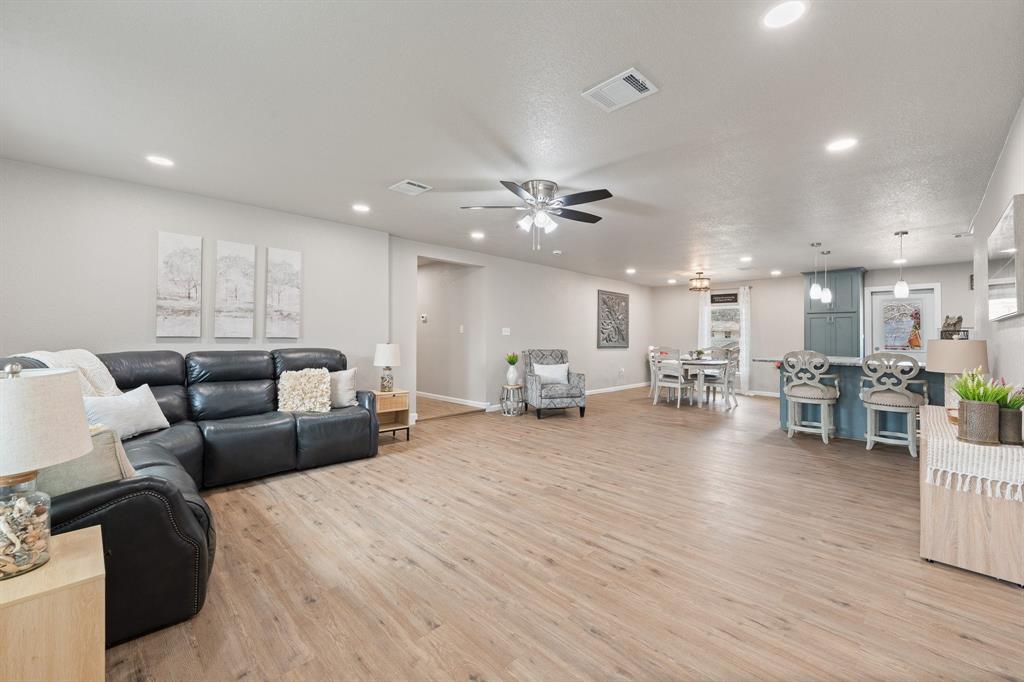 2808 Sky Harbour Drive