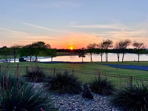 110 Eagle Point Drive Waxahachie TX 75165