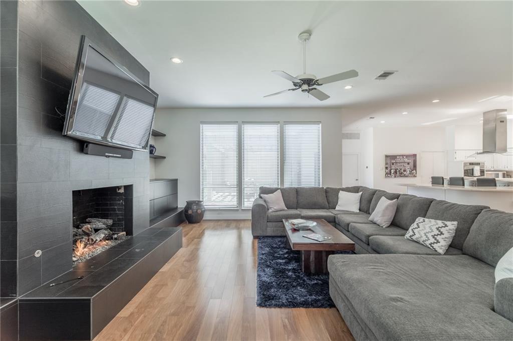 Trafalgar Square Ph 01 - Residential