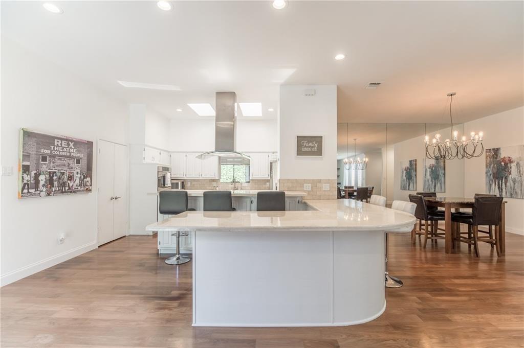 Trafalgar Square Ph 01 - Residential