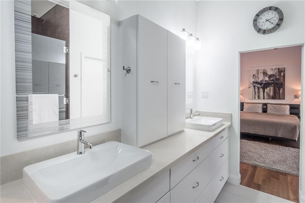 Trafalgar Square Ph 01 - Residential