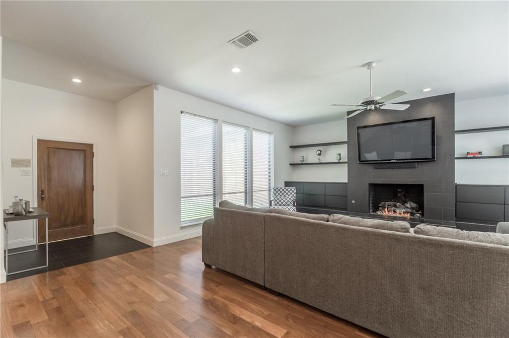 Trafalgar Square Ph 01 - Residential