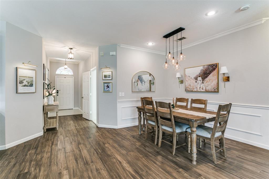 8204 Livingston Lane