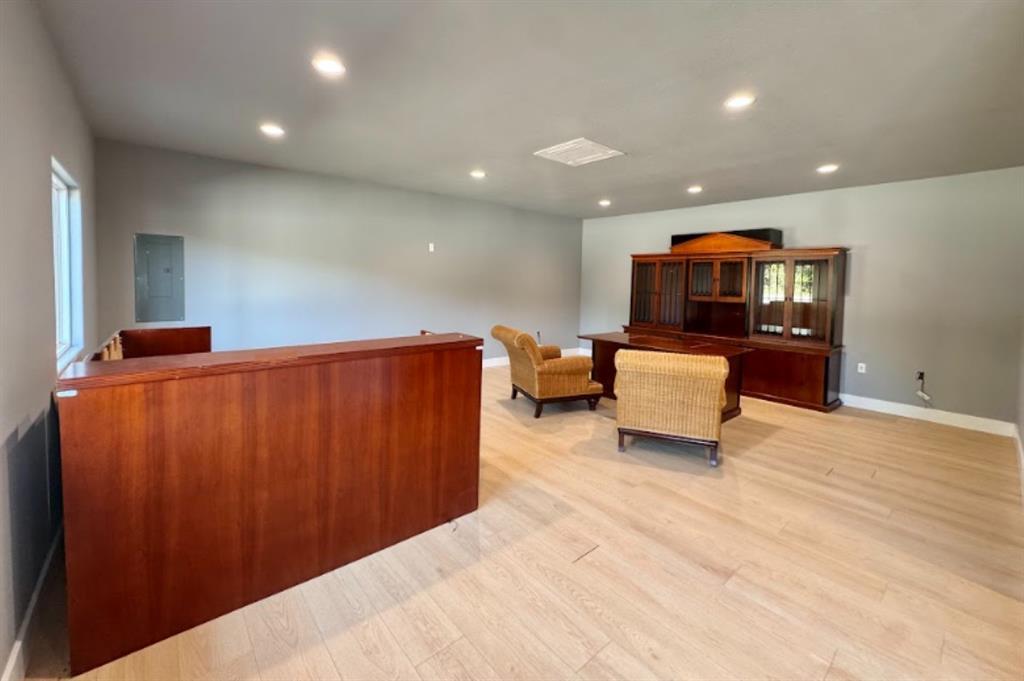 G-0763 MCANAIR J B - Commercial Lease