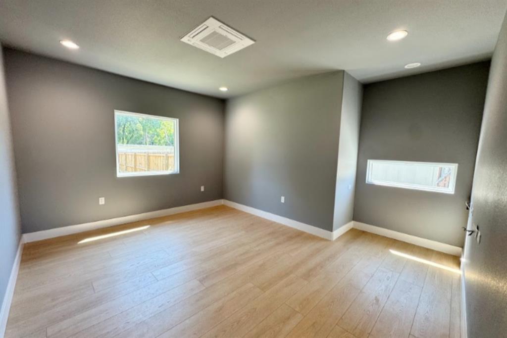 G-0763 MCANAIR J B - Commercial Lease