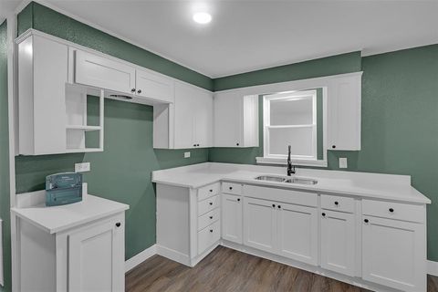 Tiny photo for 611 W College Street, Jacksboro, TX 76458 (MLS # 21101372)